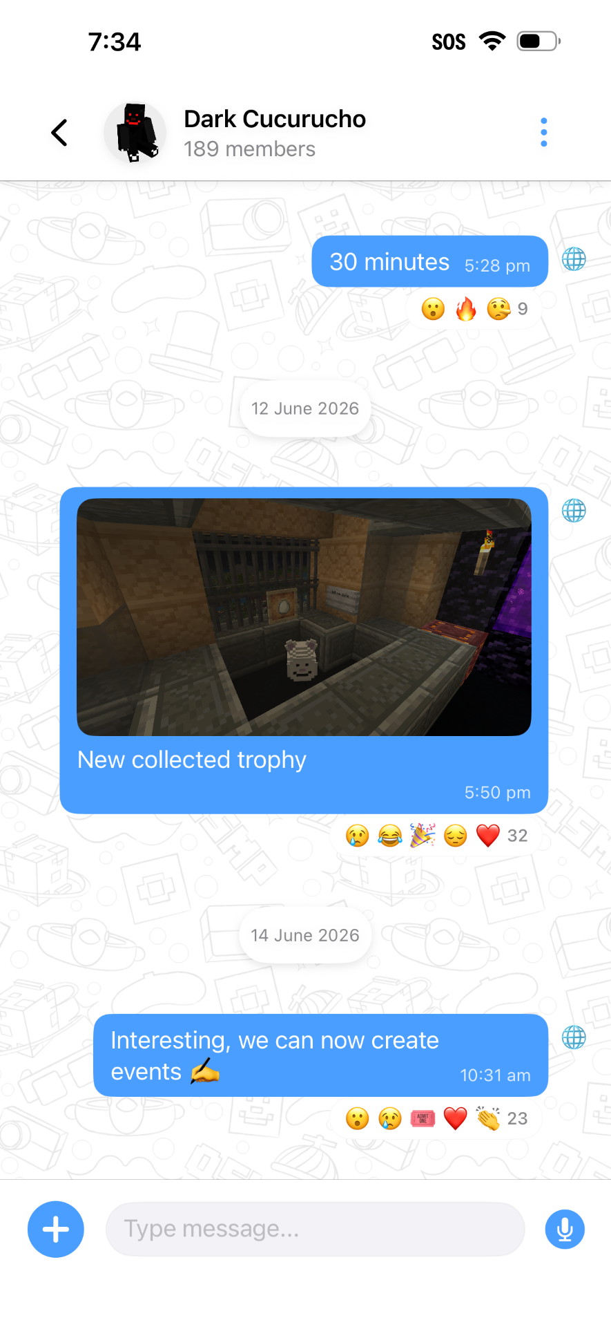 Dark Cucurucho chat conversation